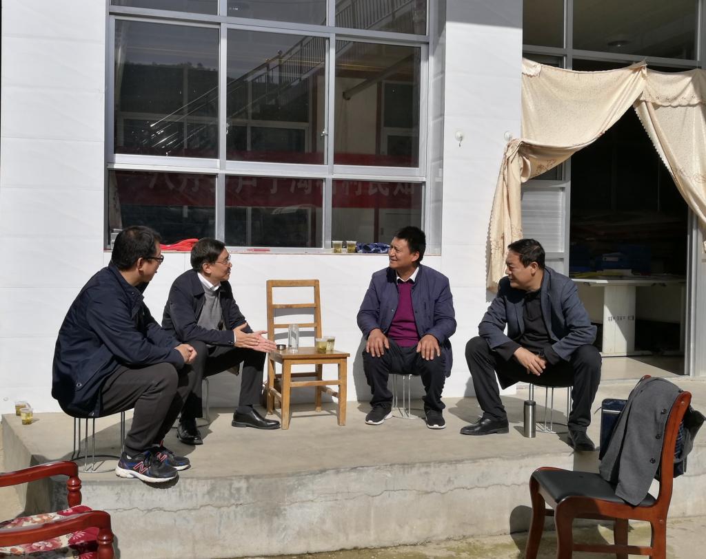 校长李引珍调研我校脱贫攻坚帮扶工作